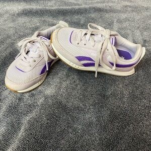 Kid’s Reebok Lavender and Purple Classic Sneaker Size 11K